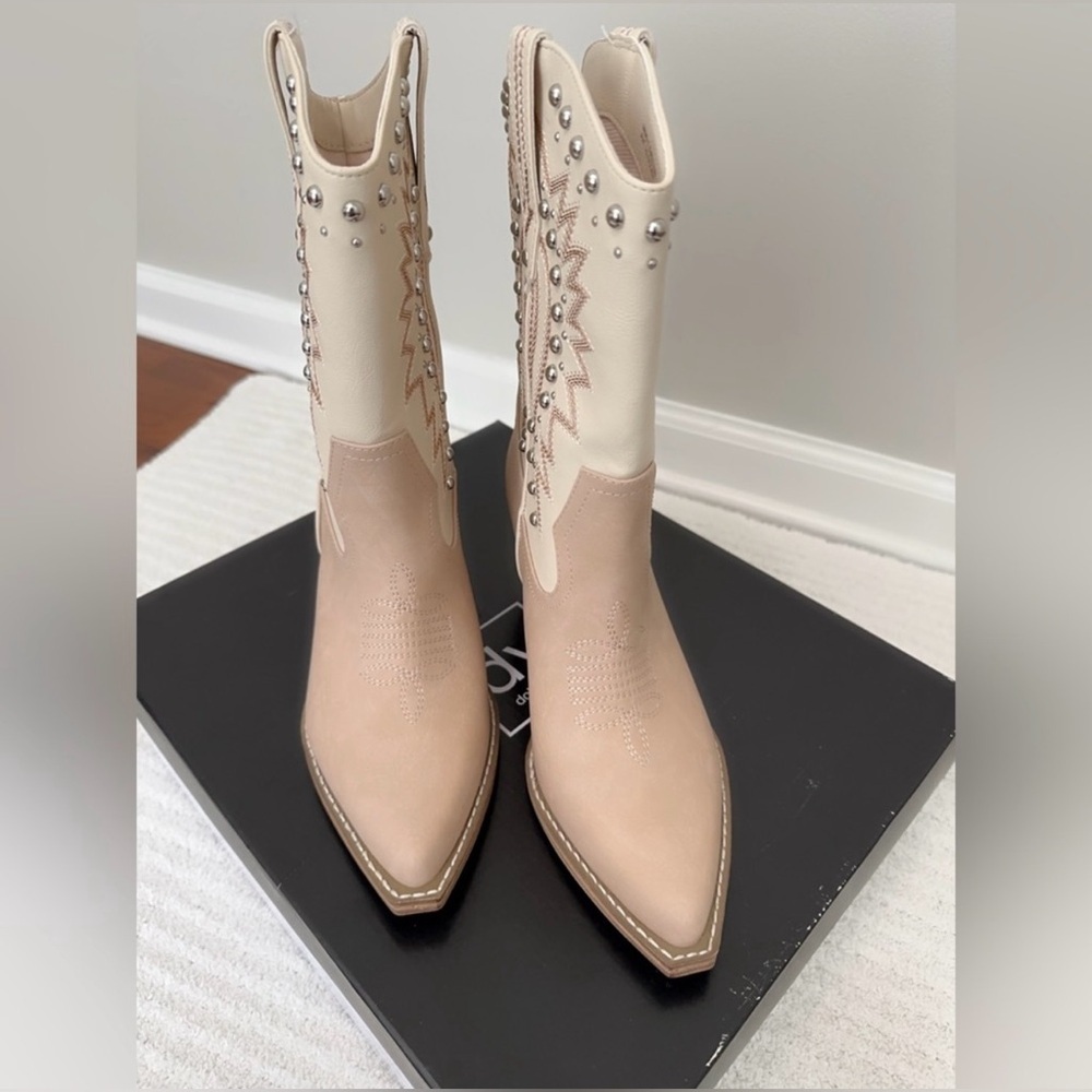 Dolce Vita Tan and Cream Heeled Boots - Picture 9 of 13